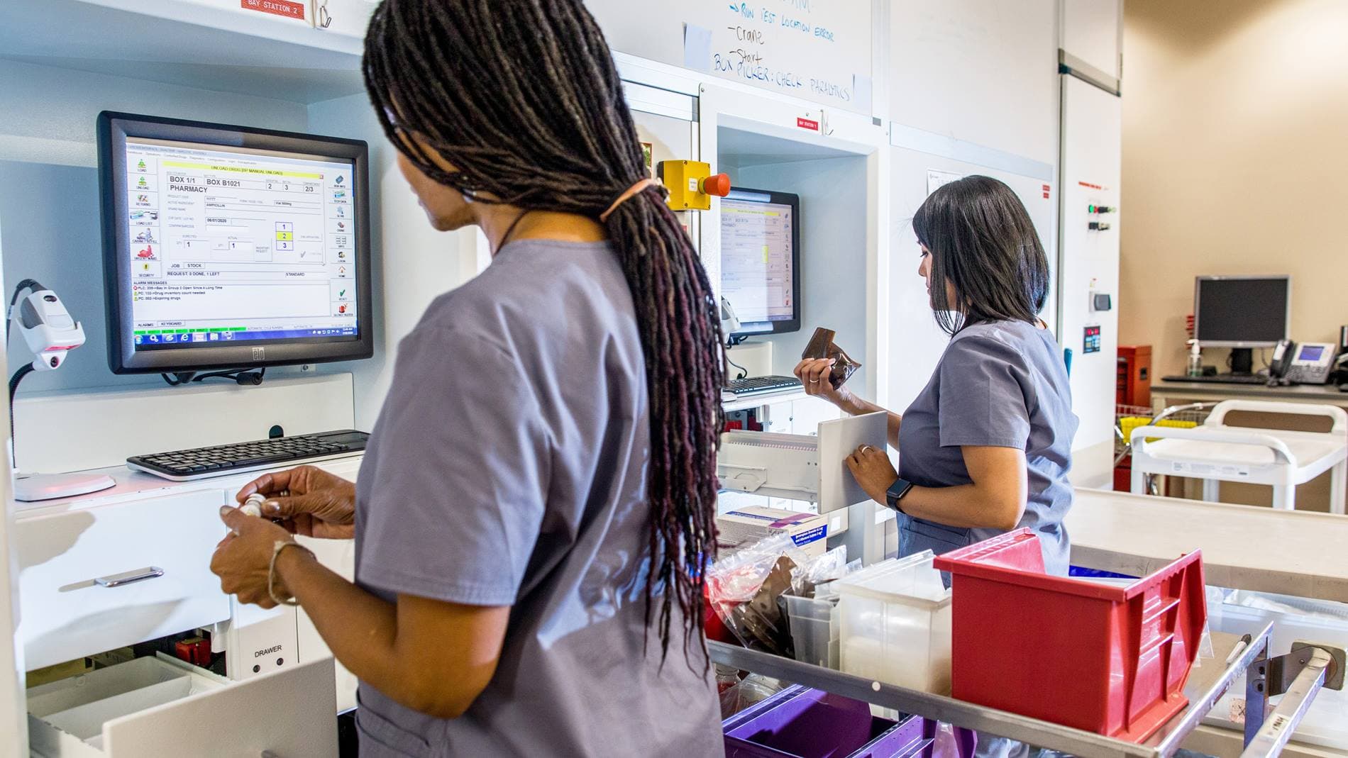 BoxPicker® Automated Pharmacy Storage System